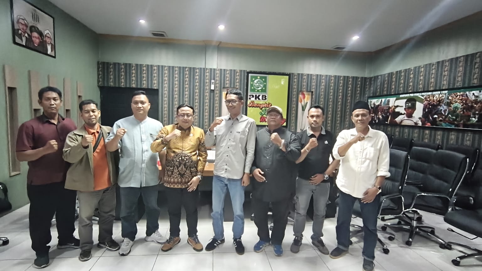 Audiensi SMSI Lamongan, Ketua DPRD Tekankan Pentingnya Pers Profesional dan Berimbang
