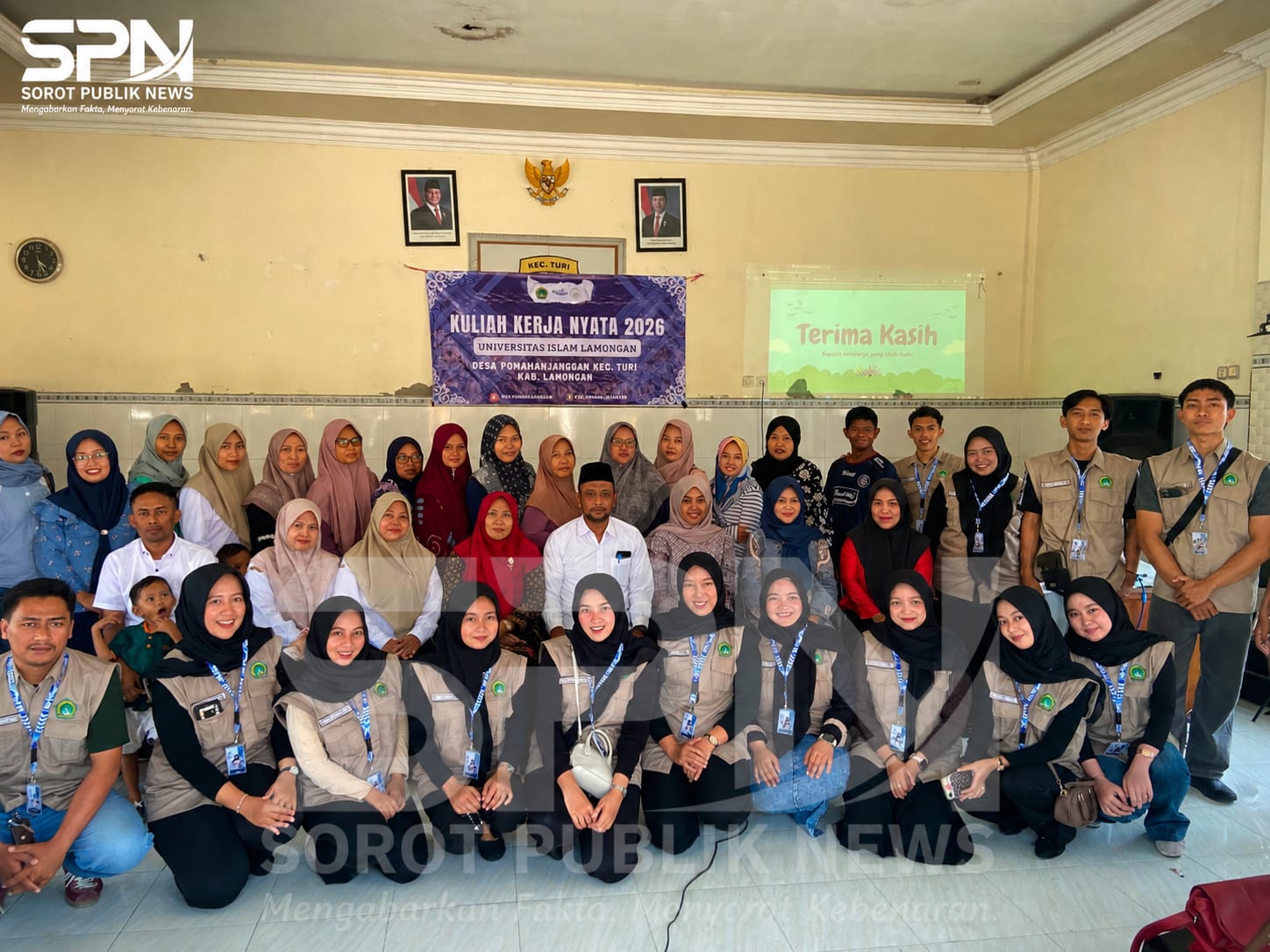 Mahasiswa KKN Kelompok 13 UNISLA Bekali Pelaku UMKM Desa Pomahanjanggan melalui Pelatihan Branding Produk dan Laporan Keuangan Sederhana